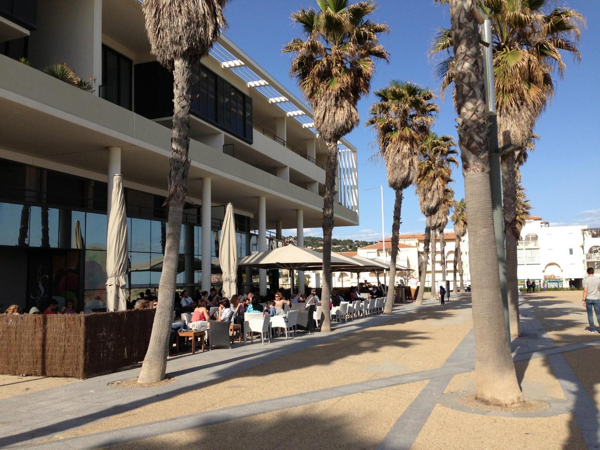 Appartement 2 Pieces Avec Terrasse 25M² Et Parking A 50M De La Plage - Fr-1-338-114 سُت المظهر الخارجي الصورة