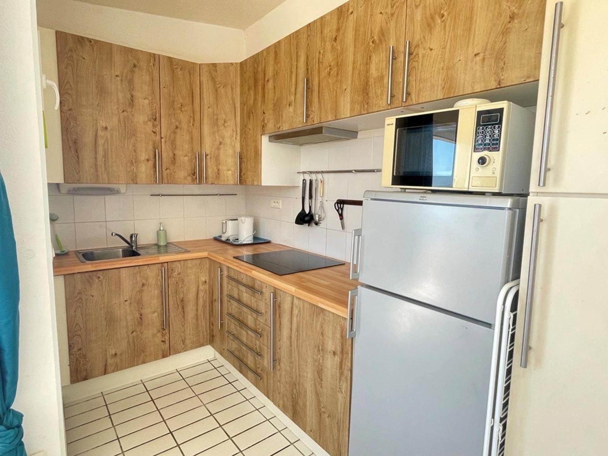 Appartement 2 Pieces Avec Terrasse 25M² Et Parking A 50M De La Plage - Fr-1-338-114 سُت المظهر الخارجي الصورة