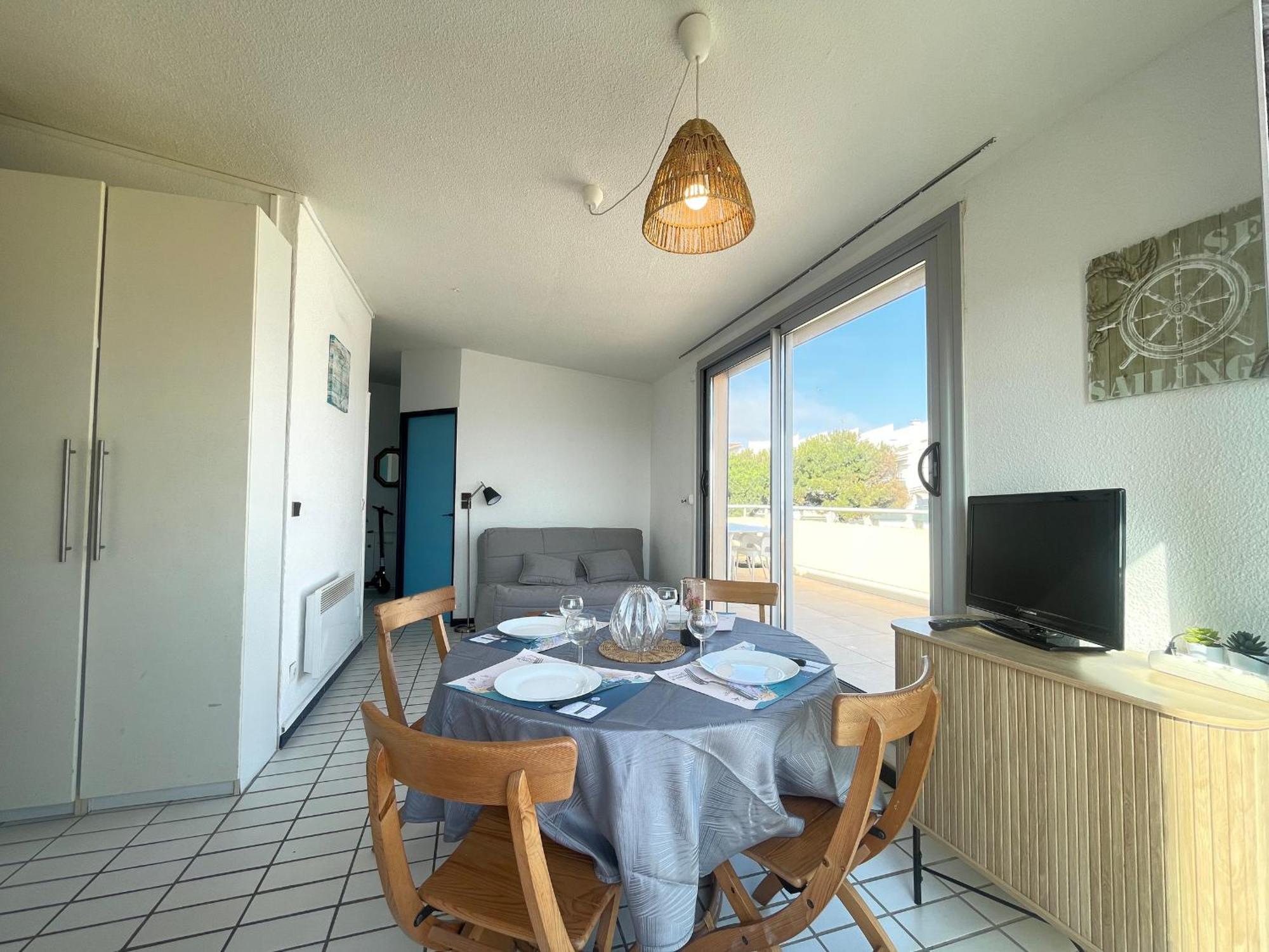 Appartement 2 Pieces Avec Terrasse 25M² Et Parking A 50M De La Plage - Fr-1-338-114 سُت المظهر الخارجي الصورة